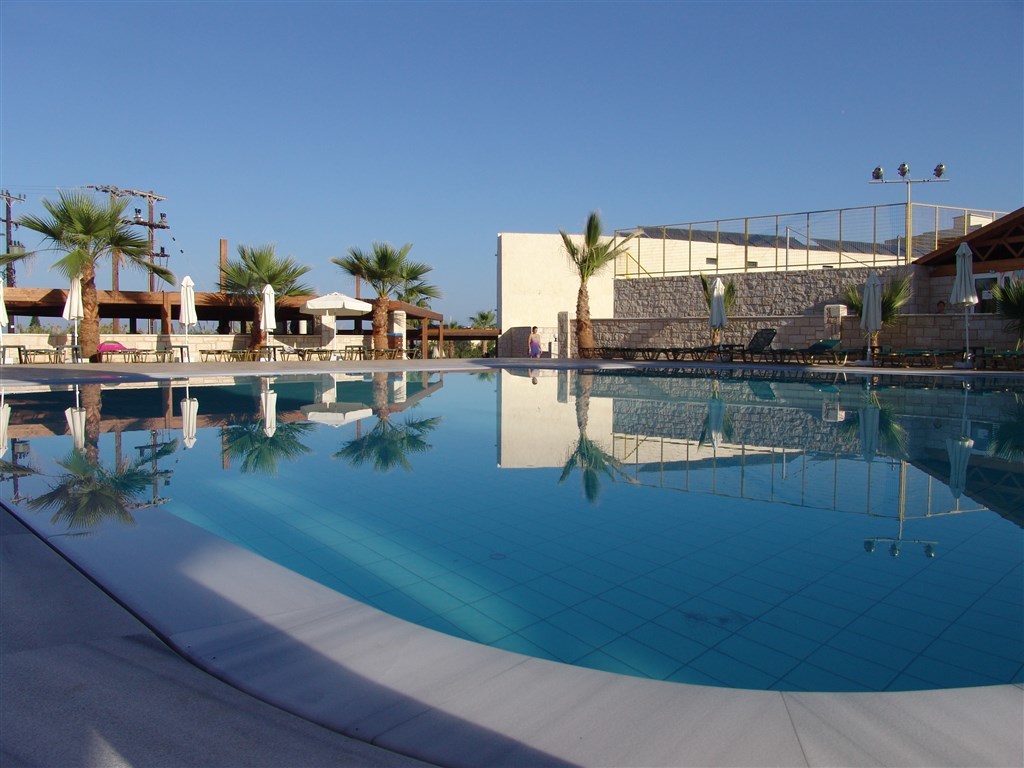 Gouves Park Holiday Resort & Waterpark